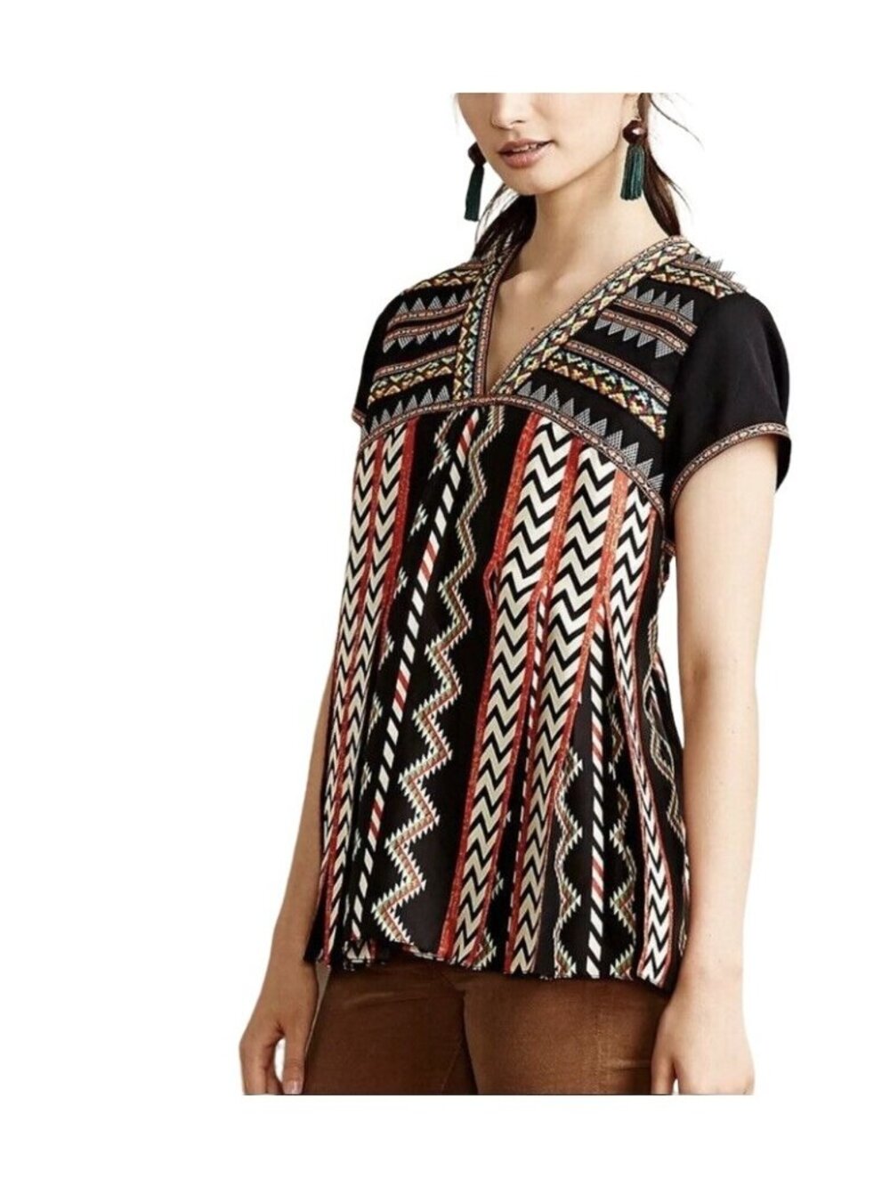 Anthro Ranna Gill Southwestern Tribal Print Pleated Embroidered Vneck Top Size 4